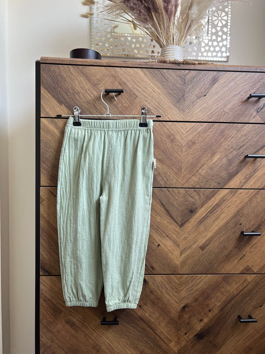 Linen green trousers