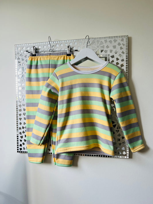 Yellow grey and green set